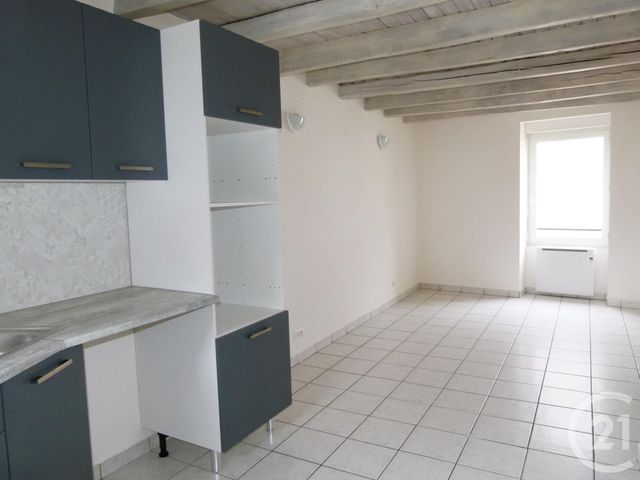 Appartement Duplex à louer - 2 pièces - 32.5 m2 - FAY DE BRETAGNE - 44 - PAYS-DE-LOIRE - Century 21 Espace De L'Isac