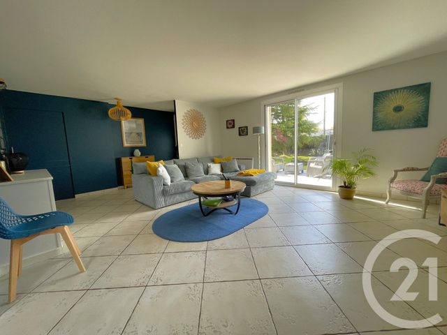 maison à vendre - 6 pièces - 135.47 m2 - LA CHEVALLERAIS - 44 - PAYS-DE-LOIRE - Century 21 Espace De L'Isac