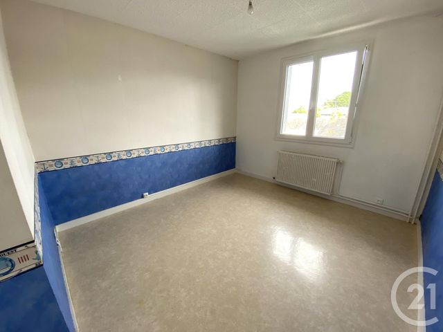 Appartement T4 à vendre - 5 pièces - 87.25 m2 - NOZAY - 44 - PAYS-DE-LOIRE - Century 21 Espace De L'Isac