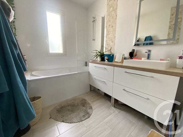 maison à vendre - 7 pièces - 205.0 m2 - MARSAC SUR DON - 44 - PAYS-DE-LOIRE - Century 21 Espace De L'Isac