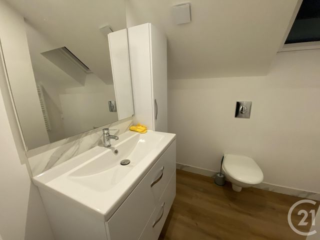 maison à louer - 4 pièces - 79.21 m2 - GRANDCHAMPS DES FONTAINES - 44 - PAYS-DE-LOIRE - Century 21 Espace De L'Isac