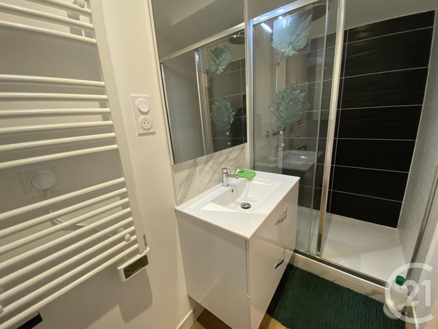 maison à louer - 4 pièces - 79.21 m2 - GRANDCHAMPS DES FONTAINES - 44 - PAYS-DE-LOIRE - Century 21 Espace De L'Isac