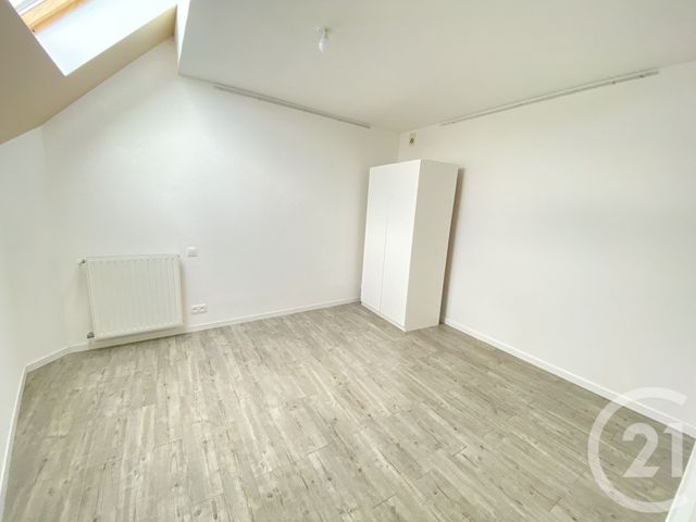 Appartement T5 à louer - 5 pièces - 85.19 m2 - HERIC - 44 - PAYS-DE-LOIRE - Century 21 Espace De L'Isac
