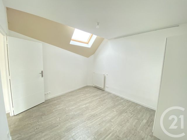 Appartement T5 à louer - 5 pièces - 85.19 m2 - HERIC - 44 - PAYS-DE-LOIRE - Century 21 Espace De L'Isac
