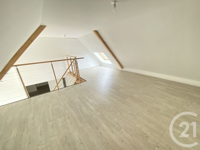 Appartement T5 à louer - 5 pièces - 85.19 m2 - HERIC - 44 - PAYS-DE-LOIRE - Century 21 Espace De L'Isac