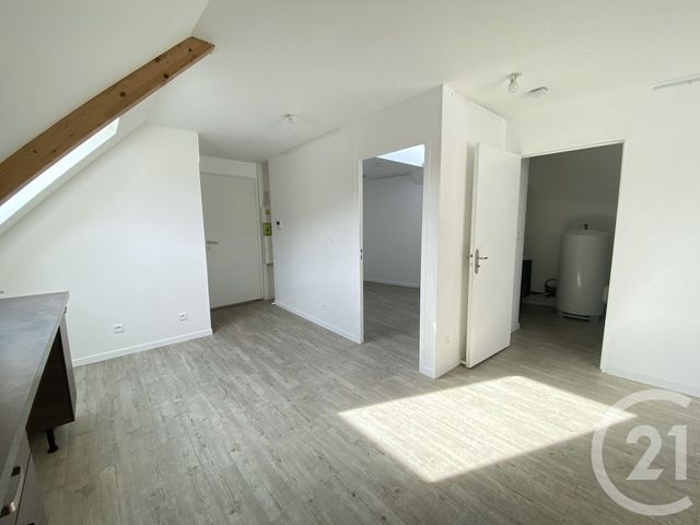 Appartement T5 à louer - 5 pièces - 85.19 m2 - HERIC - 44 - PAYS-DE-LOIRE - Century 21 Espace De L'Isac