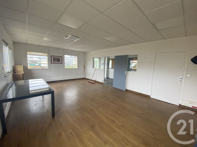 commerce à louer - 107.53 m2 - HERIC - 44 - PAYS-DE-LOIRE - Century 21 Espace De L'Isac