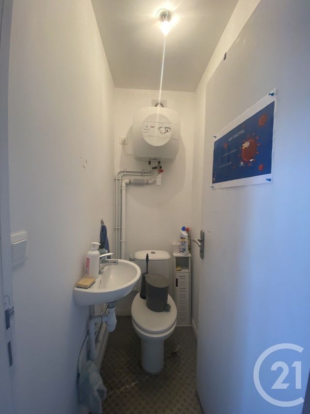 commerce à louer - 42.18 m2 - BLAIN - 44 - PAYS-DE-LOIRE - Century 21 Espace De L'Isac