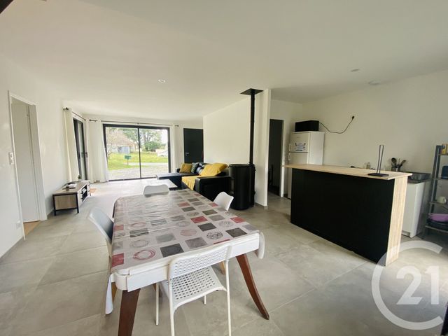 maison à vendre - 5 pièces - 105.86 m2 - NOTRE DAME DES LANDES - 44 - PAYS-DE-LOIRE - Century 21 Espace De L'Isac