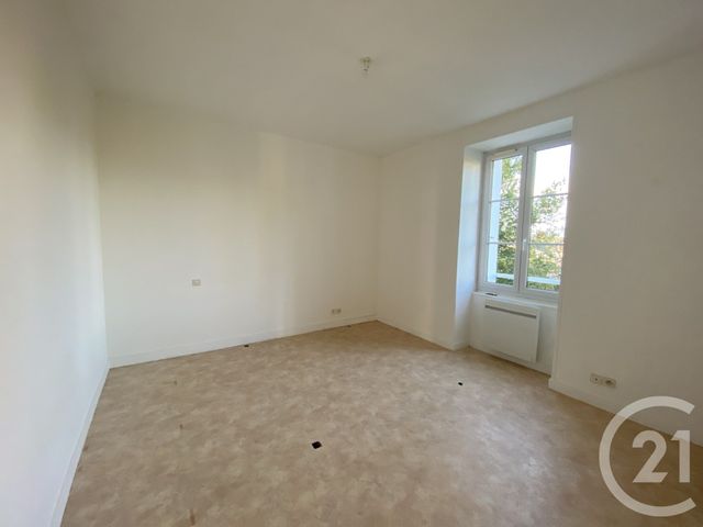 Appartement à louer - 4 pièces - 71.0 m2 - BLAIN - 44 - PAYS-DE-LOIRE - Century 21 Espace De L'Isac