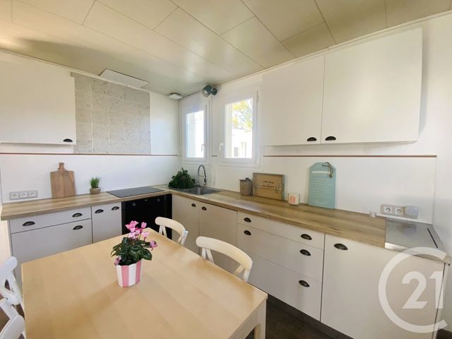 maison à vendre - 5 pièces - 114.33 m2 - NOTRE DAME DES LANDES - 44 - PAYS-DE-LOIRE - Century 21 Espace De L'Isac