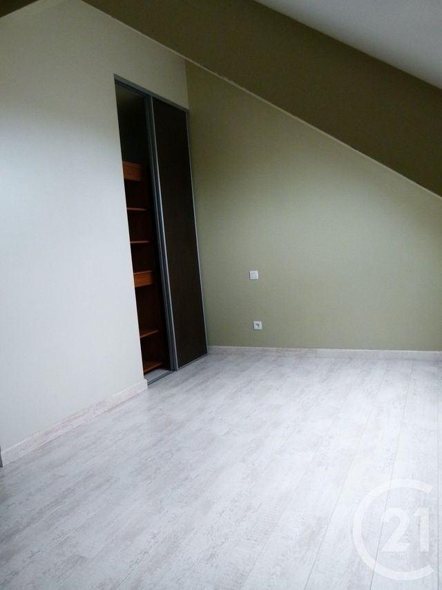 Appartement T3 à louer - 3 pièces - 53.4 m2 - BLAIN - 44 - PAYS-DE-LOIRE - Century 21 Espace De L'Isac