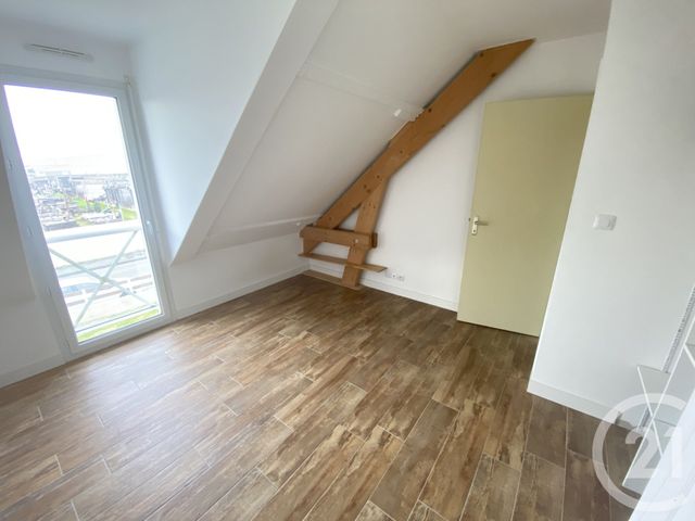 maison à louer - 5 pièces - 88.98 m2 - BLAIN - 44 - PAYS-DE-LOIRE - Century 21 Espace De L'Isac