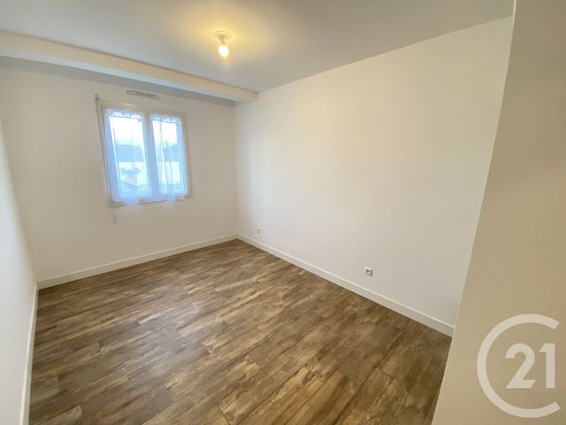 maison à louer - 5 pièces - 88.98 m2 - BLAIN - 44 - PAYS-DE-LOIRE - Century 21 Espace De L'Isac