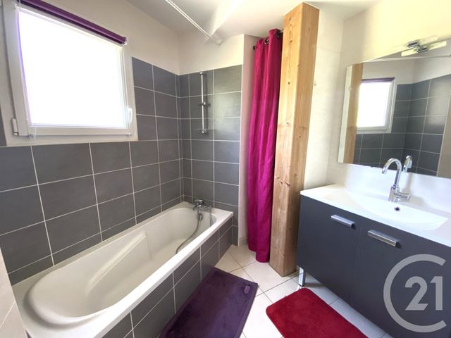 maison à vendre - 7 pièces - 163.0 m2 - CONQUEREUIL - 44 - PAYS-DE-LOIRE - Century 21 Espace De L'Isac