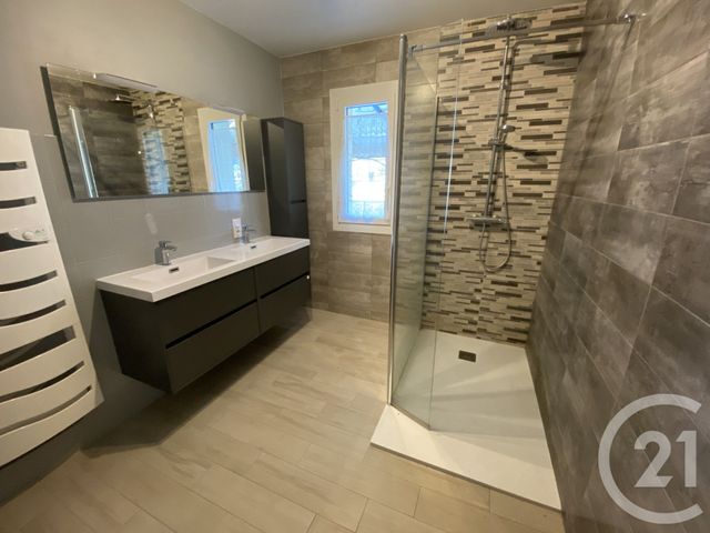 maison à vendre - 6 pièces - 162.0 m2 - CONQUEREUIL - 44 - PAYS-DE-LOIRE - Century 21 Espace De L'Isac