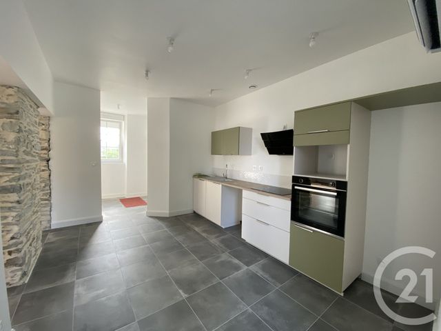 maison à louer - 6 pièces - 113.62 m2 - GUEMENE PENFAO - 44 - PAYS-DE-LOIRE - Century 21 Espace De L'Isac