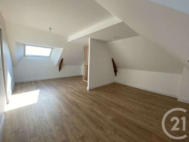 maison à louer - 6 pièces - 113.62 m2 - GUEMENE PENFAO - 44 - PAYS-DE-LOIRE - Century 21 Espace De L'Isac