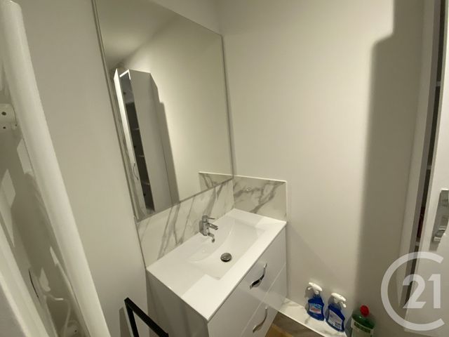 maison à louer - 5 pièces - 79.21 m2 - GRANDCHAMPS DES FONTAINES - 44 - PAYS-DE-LOIRE - Century 21 Espace De L'Isac