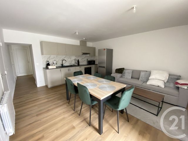 maison à louer - 5 pièces - 79.21 m2 - GRANDCHAMPS DES FONTAINES - 44 - PAYS-DE-LOIRE - Century 21 Espace De L'Isac