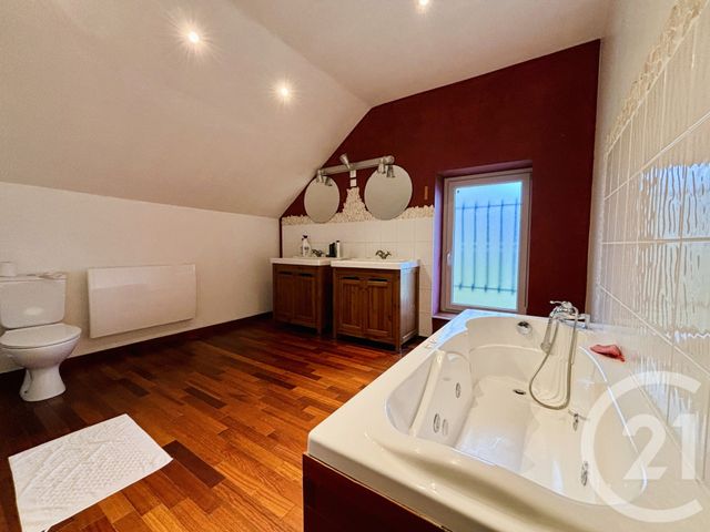 maison à vendre - 10 pièces - 199.29 m2 - SAFFRE - 44 - PAYS-DE-LOIRE - Century 21 Espace De L'Isac