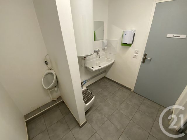 commerce à louer - 644.0 m2 - BLAIN - 44 - PAYS-DE-LOIRE - Century 21 Espace De L'Isac