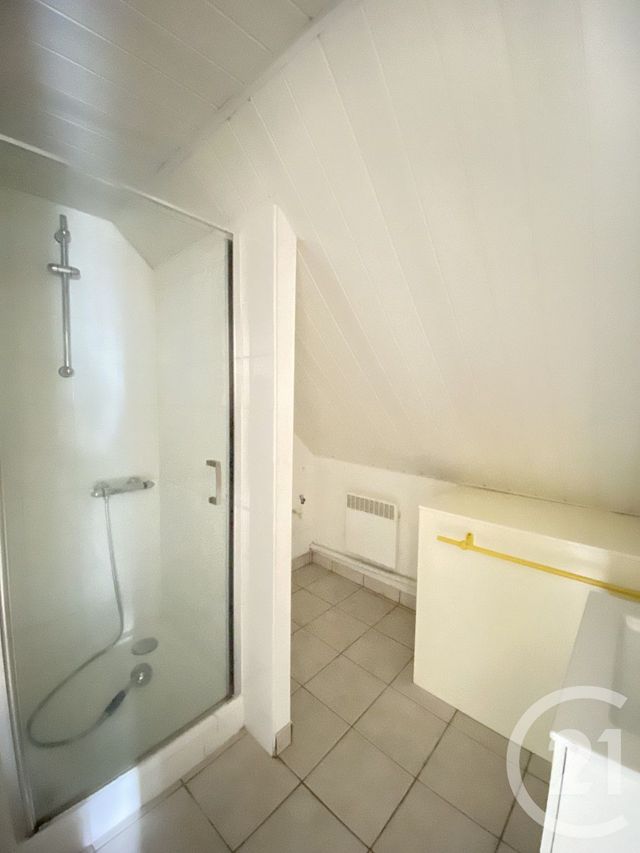 Appartement Duplex à louer - 2 pièces - 37.88 m2 - NOZAY - 44 - PAYS-DE-LOIRE - Century 21 Espace De L'Isac