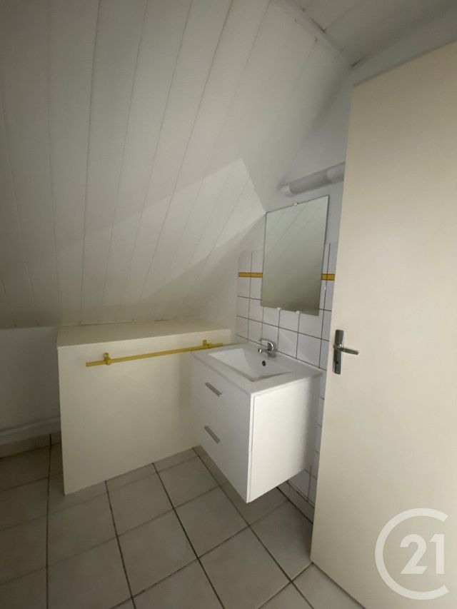 Appartement Duplex à louer - 2 pièces - 37.88 m2 - NOZAY - 44 - PAYS-DE-LOIRE - Century 21 Espace De L'Isac