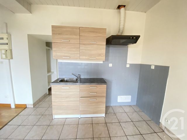 Appartement Duplex à louer - 2 pièces - 37.88 m2 - NOZAY - 44 - PAYS-DE-LOIRE - Century 21 Espace De L'Isac