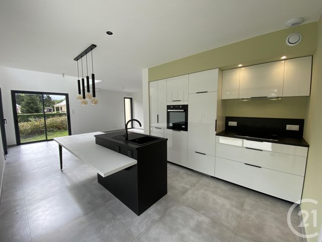 maison à louer - 4 pièces - 121.66 m2 - LA CHEVALLERAIS - 44 - PAYS-DE-LOIRE - Century 21 Espace De L'Isac