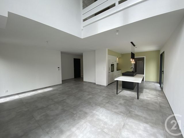 maison à louer - 4 pièces - 121.66 m2 - LA CHEVALLERAIS - 44 - PAYS-DE-LOIRE - Century 21 Espace De L'Isac