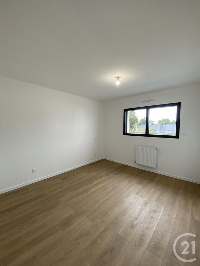 maison à louer - 4 pièces - 121.66 m2 - LA CHEVALLERAIS - 44 - PAYS-DE-LOIRE - Century 21 Espace De L'Isac