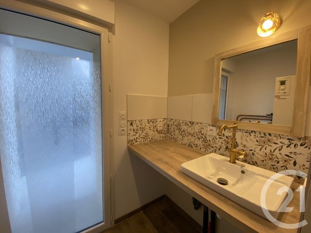 maison à louer - 4 pièces - 80.85 m2 - PLESSE - 44 - PAYS-DE-LOIRE - Century 21 Espace De L'Isac