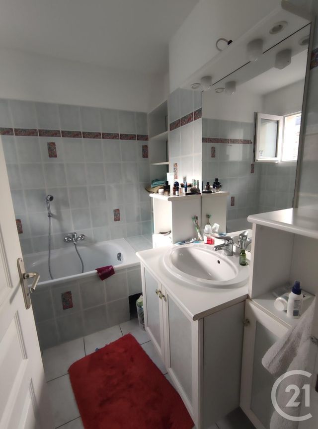 maison à louer - 3 pièces - 70.0 m2 - HERIC - 44 - PAYS-DE-LOIRE - Century 21 Espace De L'Isac