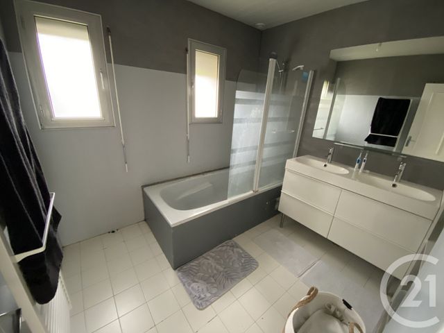 maison à vendre - 4 pièces - 121.0 m2 - MARSAC SUR DON - 44 - PAYS-DE-LOIRE - Century 21 Espace De L'Isac