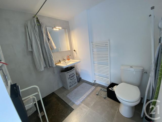 Appartement T2 à louer - 2 pièces - 42.0 m2 - HERIC - 44 - PAYS-DE-LOIRE - Century 21 Espace De L'Isac