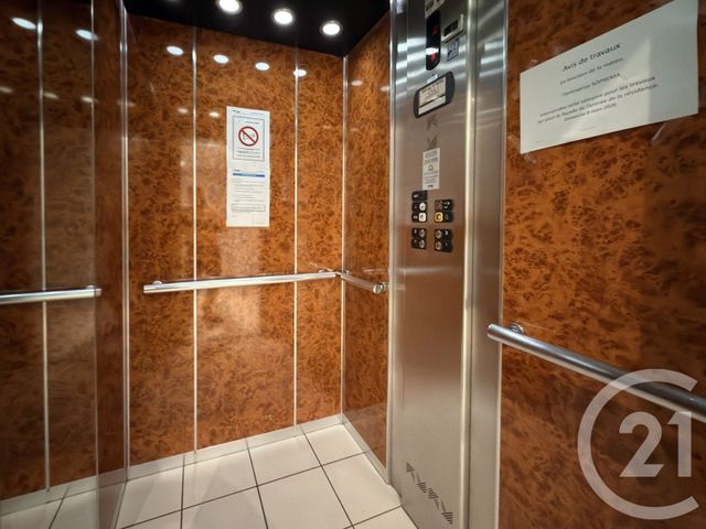 Appartement F3 à vendre - 3 pièces - 65.18 m2 - BLAIN - 44 - PAYS-DE-LOIRE - Century 21 Espace De L'Isac