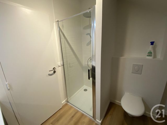 maison à louer - 5 pièces - 101.81 m2 - GRANDCHAMPS DES FONTAINES - 44 - PAYS-DE-LOIRE - Century 21 Espace De L'Isac