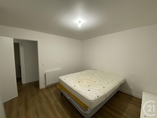 maison à louer - 5 pièces - 101.81 m2 - GRANDCHAMPS DES FONTAINES - 44 - PAYS-DE-LOIRE - Century 21 Espace De L'Isac