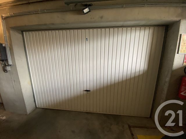 parking à louer - 21.0 m2 - ST HERBLAIN - 44 - PAYS-DE-LOIRE - Century 21 Espace De L'Isac