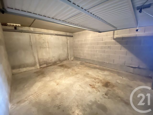 parking à louer - 21.0 m2 - ST HERBLAIN - 44 - PAYS-DE-LOIRE - Century 21 Espace De L'Isac