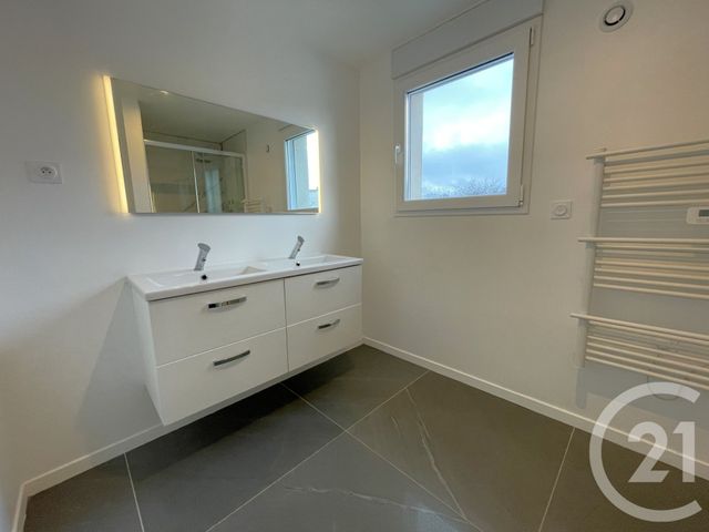 maison à vendre - 4 pièces - 129.95 m2 - LA GRIGONNAIS - 44 - PAYS-DE-LOIRE - Century 21 Espace De L'Isac