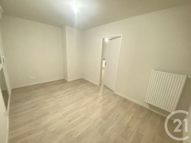 Appartement à louer - 2 pièces - 45.23 m2 - BLAIN - 44 - PAYS-DE-LOIRE - Century 21 Espace De L'Isac