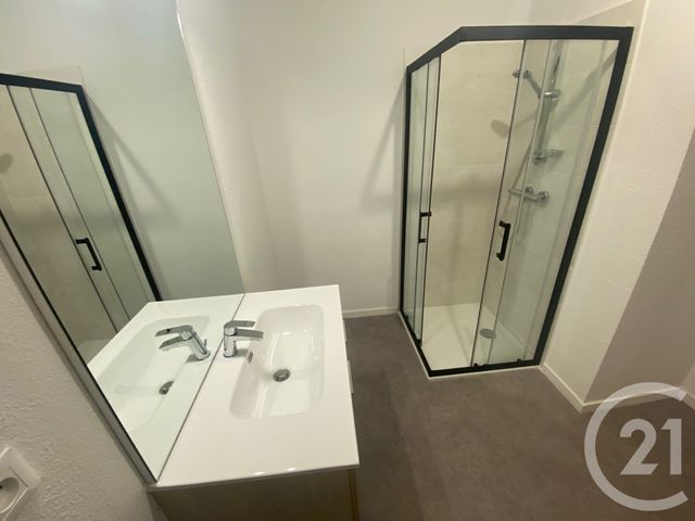 Appartement à louer - 2 pièces - 45.23 m2 - BLAIN - 44 - PAYS-DE-LOIRE - Century 21 Espace De L'Isac