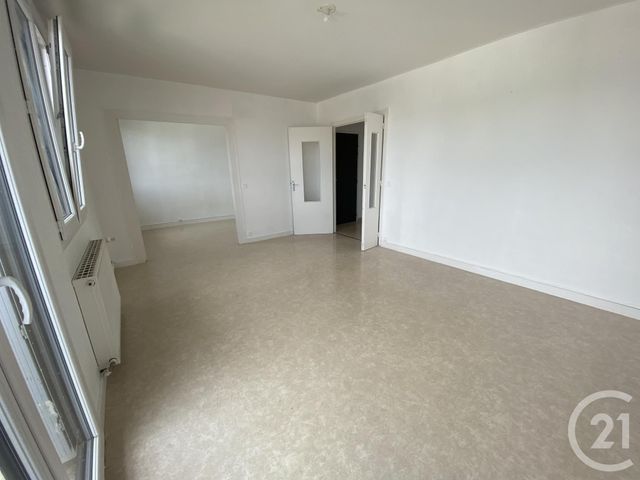 Appartement T4 à louer - 5 pièces - 87.25 m2 - NOZAY - 44 - PAYS-DE-LOIRE - Century 21 Espace De L'Isac