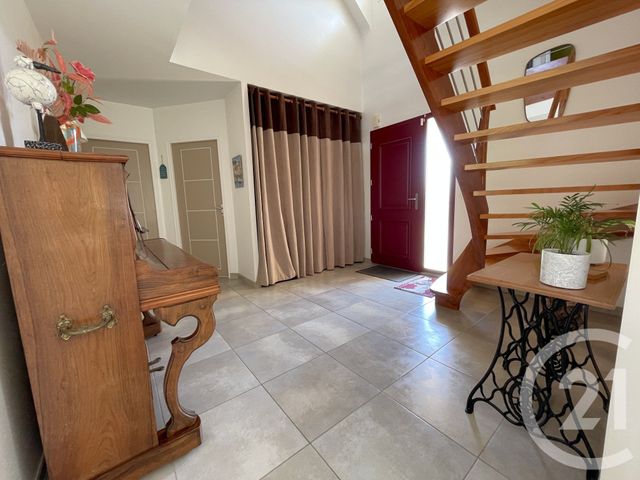 maison à vendre - 6 pièces - 146.84 m2 - NOTRE DAME DES LANDES - 44 - PAYS-DE-LOIRE - Century 21 Espace De L'Isac