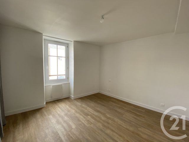 Appartement F2 à louer - 2 pièces - 48.0 m2 - BLAIN - 44 - PAYS-DE-LOIRE - Century 21 Espace De L'Isac
