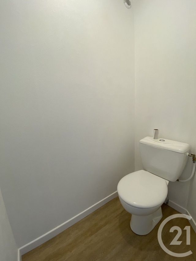 Appartement F2 à louer - 2 pièces - 48.0 m2 - BLAIN - 44 - PAYS-DE-LOIRE - Century 21 Espace De L'Isac