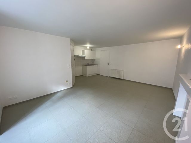 Appartement F2 à louer - 2 pièces - 48.0 m2 - BLAIN - 44 - PAYS-DE-LOIRE - Century 21 Espace De L'Isac
