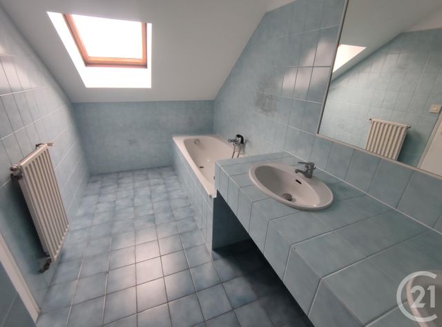 maison à louer - 7 pièces - 156.0 m2 - PLESSE - 44 - PAYS-DE-LOIRE - Century 21 Espace De L'Isac